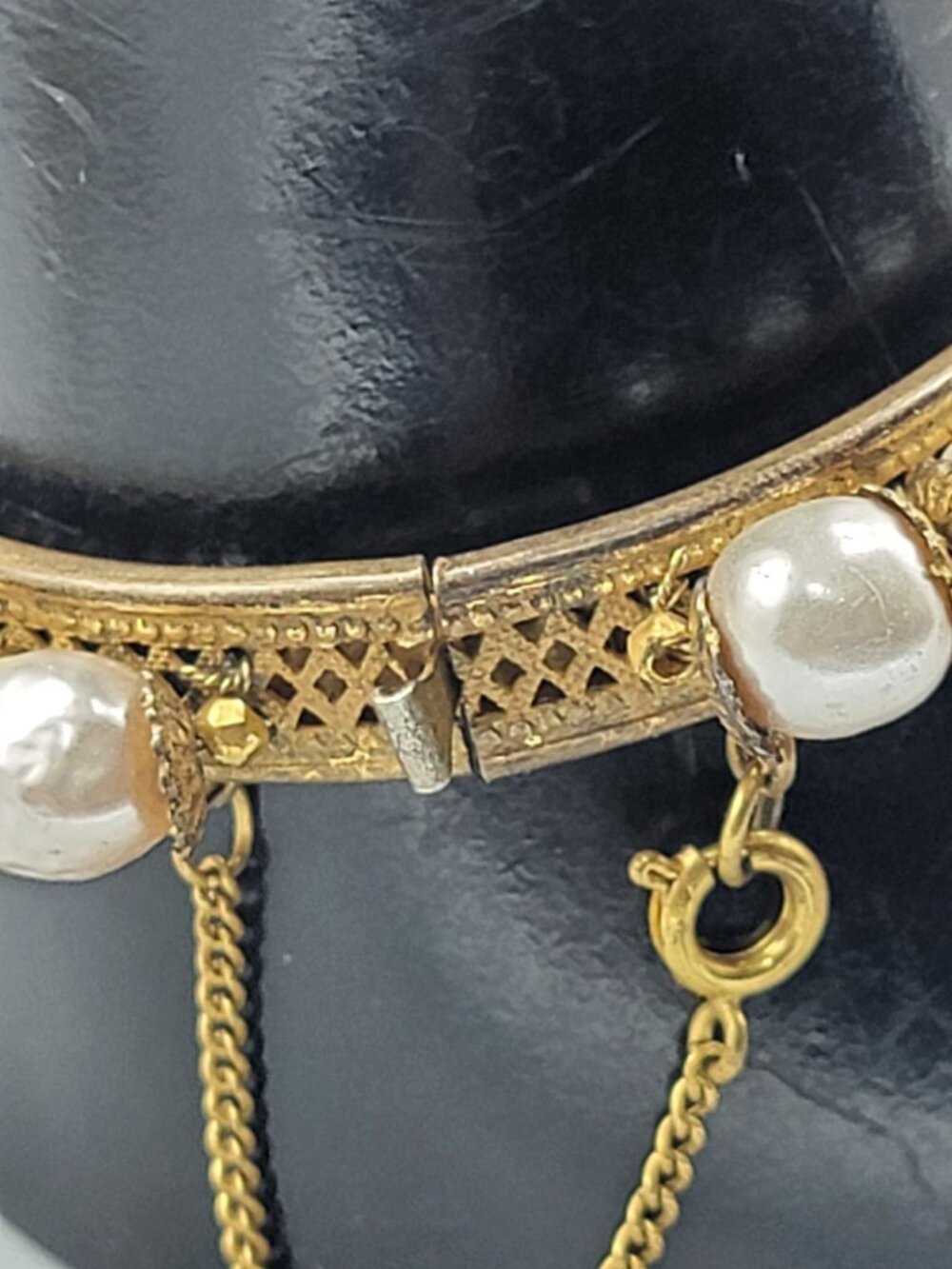 VTG Miriam Haskell Faux Baroque Pearl Clamper Bangle Bracelet Rare 1949 6.25" - Picture 15 of 16